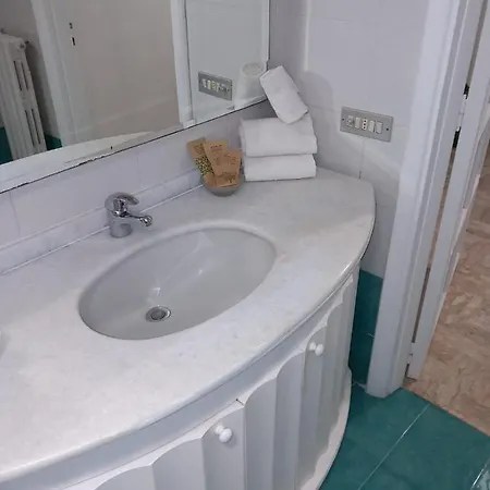 Bed & Breakfast Wendy House *