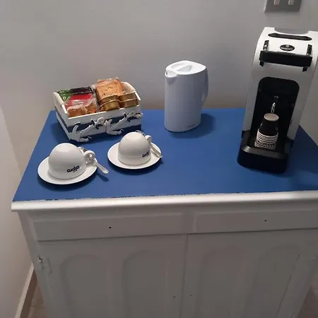 Wendy House Couette-café Bari
