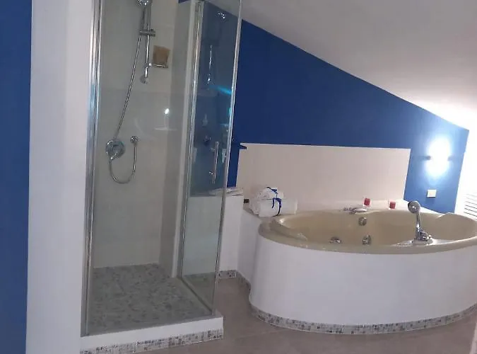 Bed & Breakfast Wendy House 4*