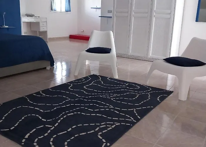 Wendy House Bed & Breakfast